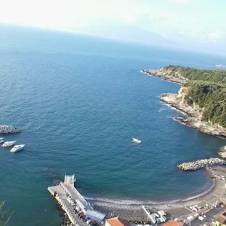 Alta Marea Sorrento 4* Massa Lubrense