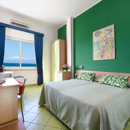 Alta Marea Sorrento * Massa Lubrense